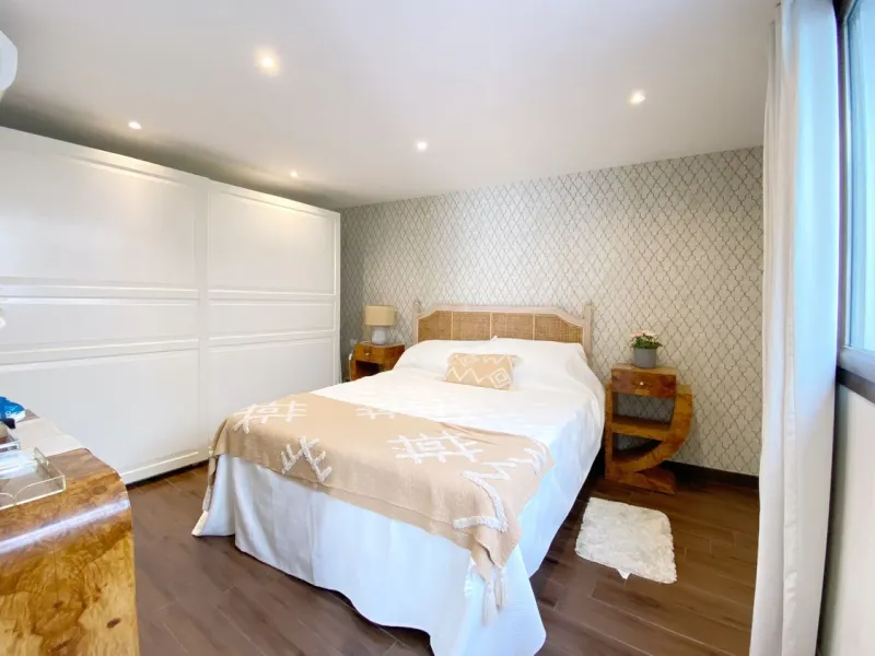 Charming house in the old town, with a stunning sunny terrace and beautiful views of the historic center.