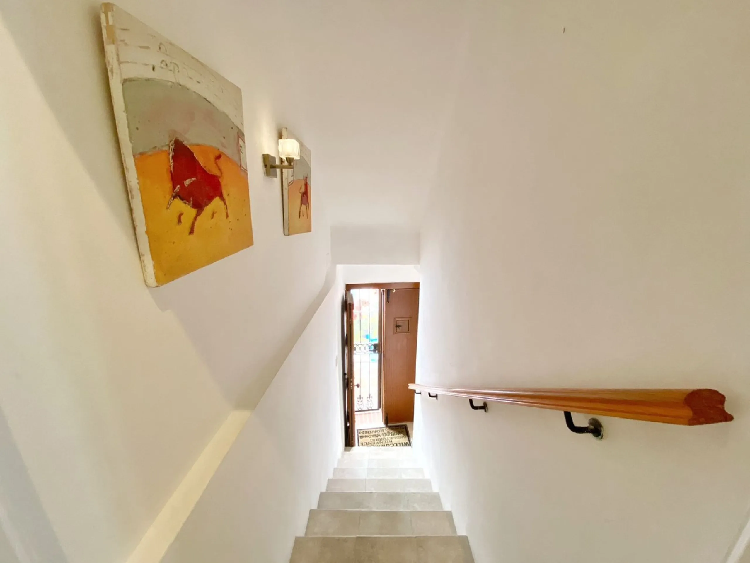 Charming house in the old town, with a stunning sunny terrace and beautiful views of the historic center.