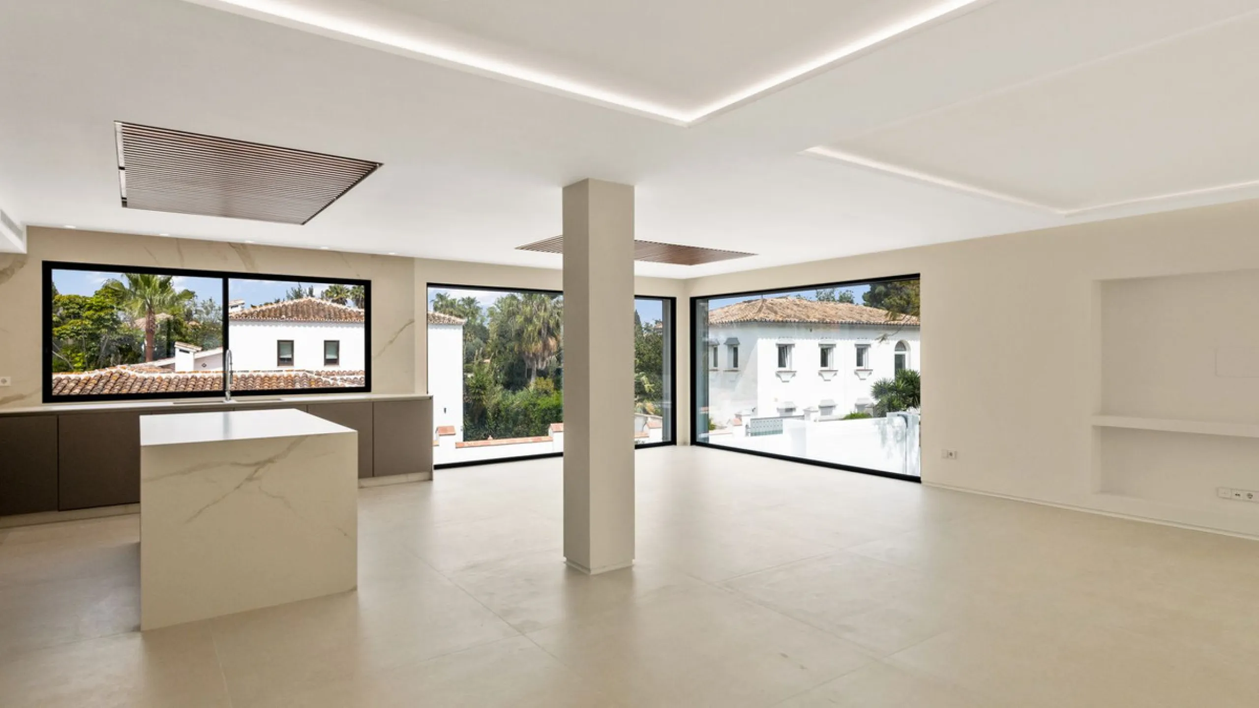 Contemporary Villa in Guadalmina – Design, Luxury & Technology just 4 minutes from the Shopping Center
