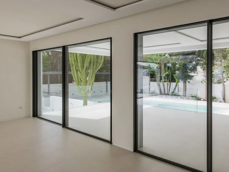 Contemporary Villa in Guadalmina – Design, Luxury & Technology just 4 minutes from the Shopping Center