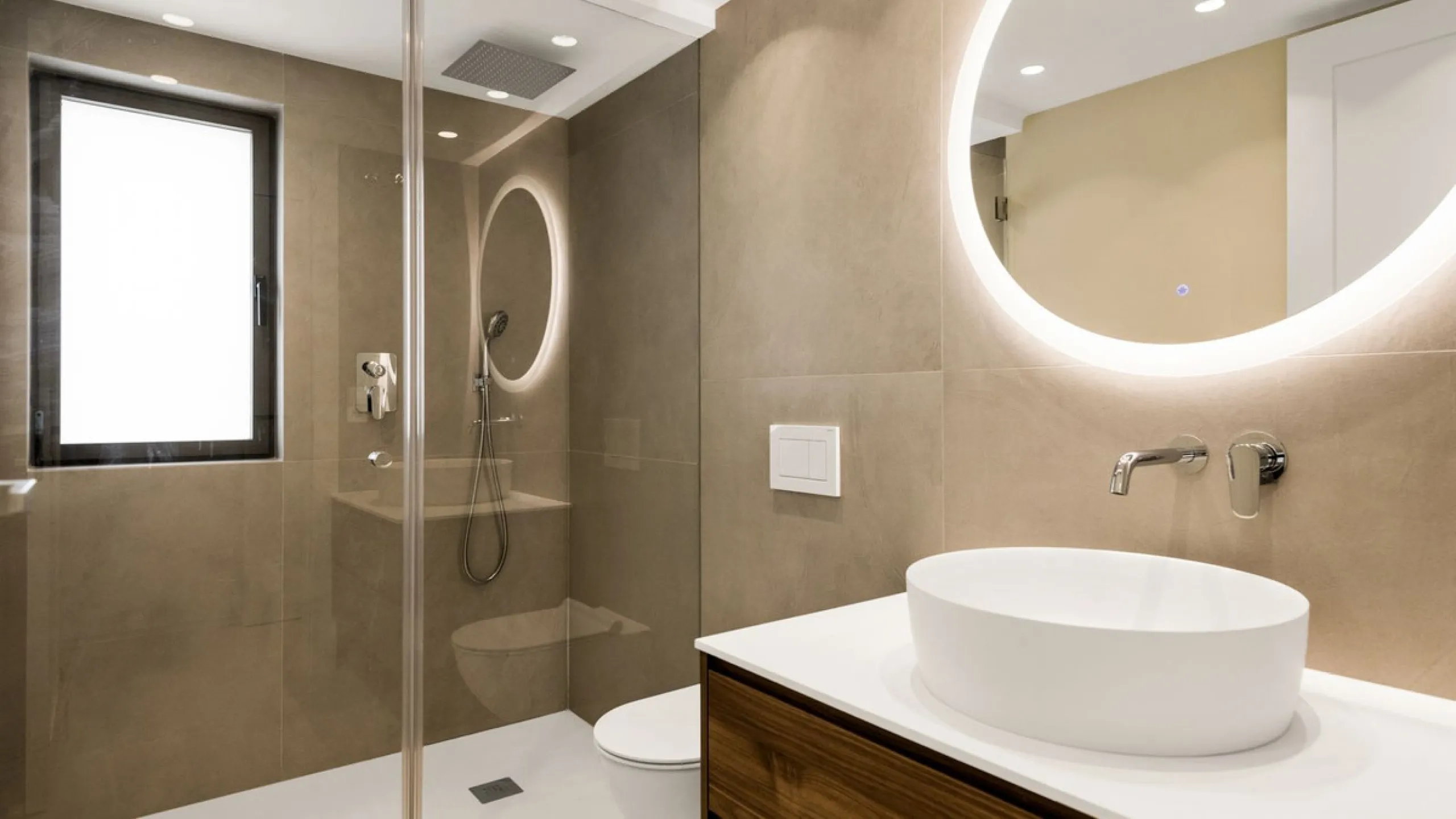 Contemporary Villa in Guadalmina – Design, Luxury & Technology just 4 minutes from the Shopping Center