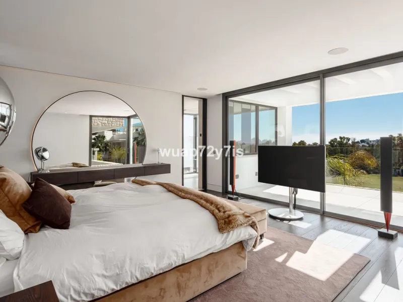 Luxury Villa with First Line Sea Views and Rustic Country Panorama in Benahavís - Marbella