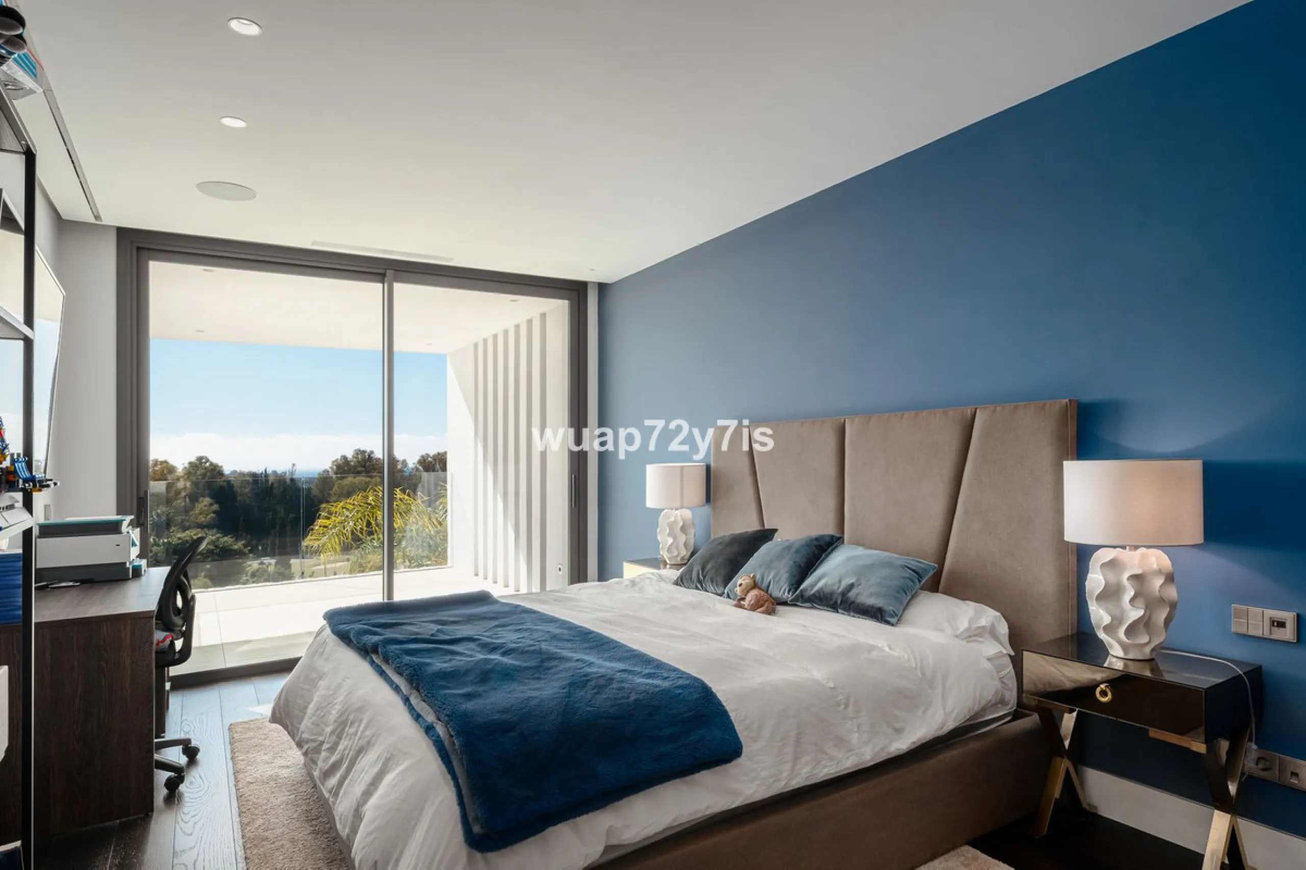 Luxury Villa with First Line Sea Views and Rustic Country Panorama in Benahavís - Marbella