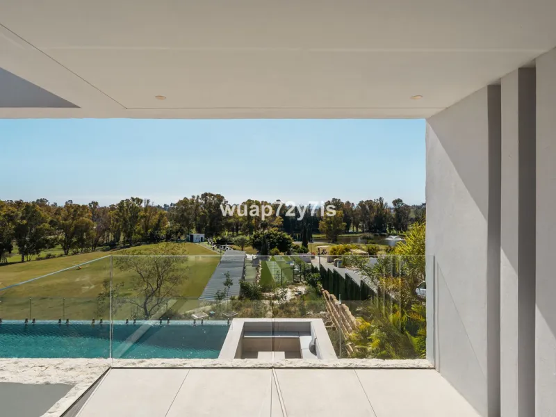 Luxury Villa with First Line Sea Views and Rustic Country Panorama in Benahavís - Marbella