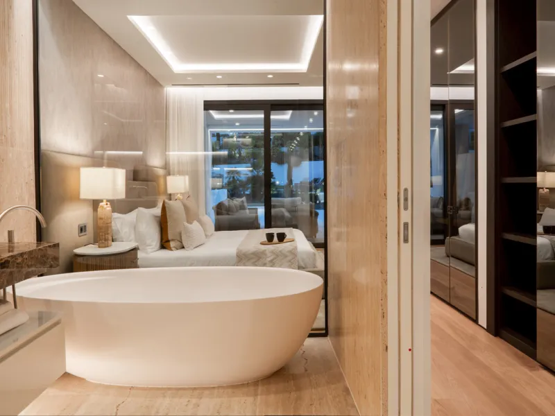 This exquisite 4-bedroom duplex in Epic Marbella by Fendi offers the ultimate in luxury living on Marbella's prestigious Golden Mile. With 337.94 m² of beautifully designed interiors and a 105.38 m² private terrace, this brand-new residence is the perfect