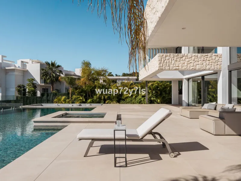 Luxury Villa with First Line Sea Views and Rustic Country Panorama in Benahavís - Marbella
