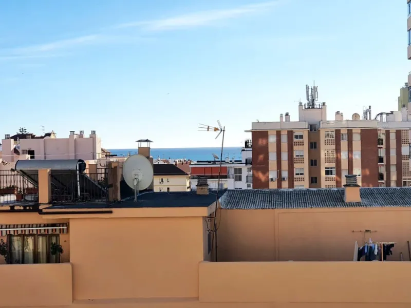 Stunning Fully Renovated Apartment – Fuengirola