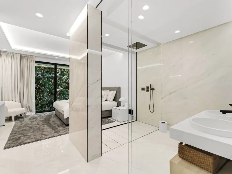 Luxury Beachfront Apartment in Emare Residential Complex