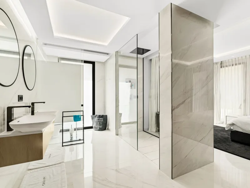 Luxury Beachfront Apartment in Emare Residential Complex
