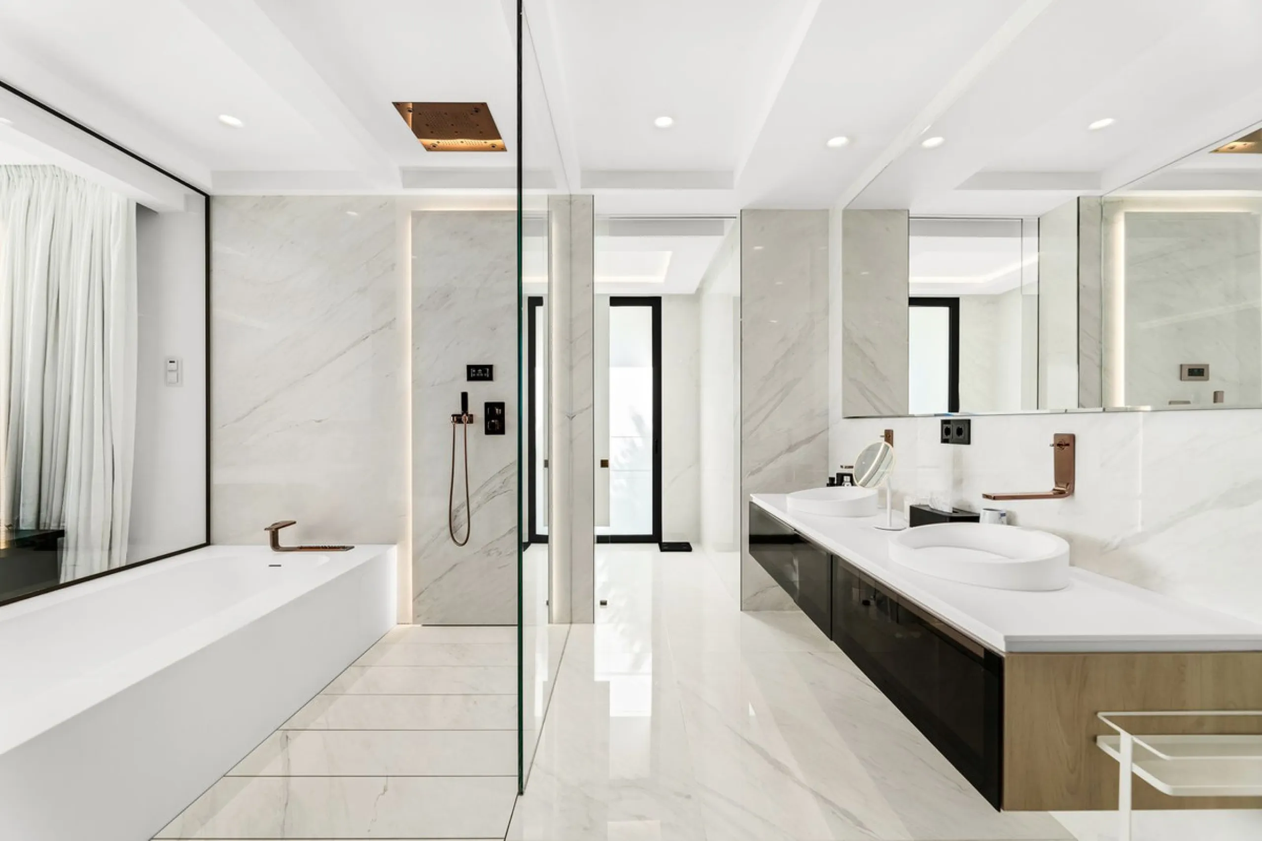Luxury Beachfront Apartment in Emare Residential Complex