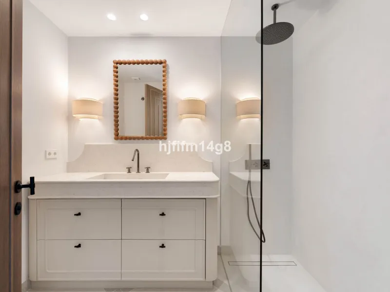 Welcome to this stunning and fully refurbished three-bedroom townhouse for sale in the sought-after residential enclave of La Colina, in the heart of Nueva Andalucía, Marbella. Tastefully renovated throughout and sold fully furnished, this turnkey home of