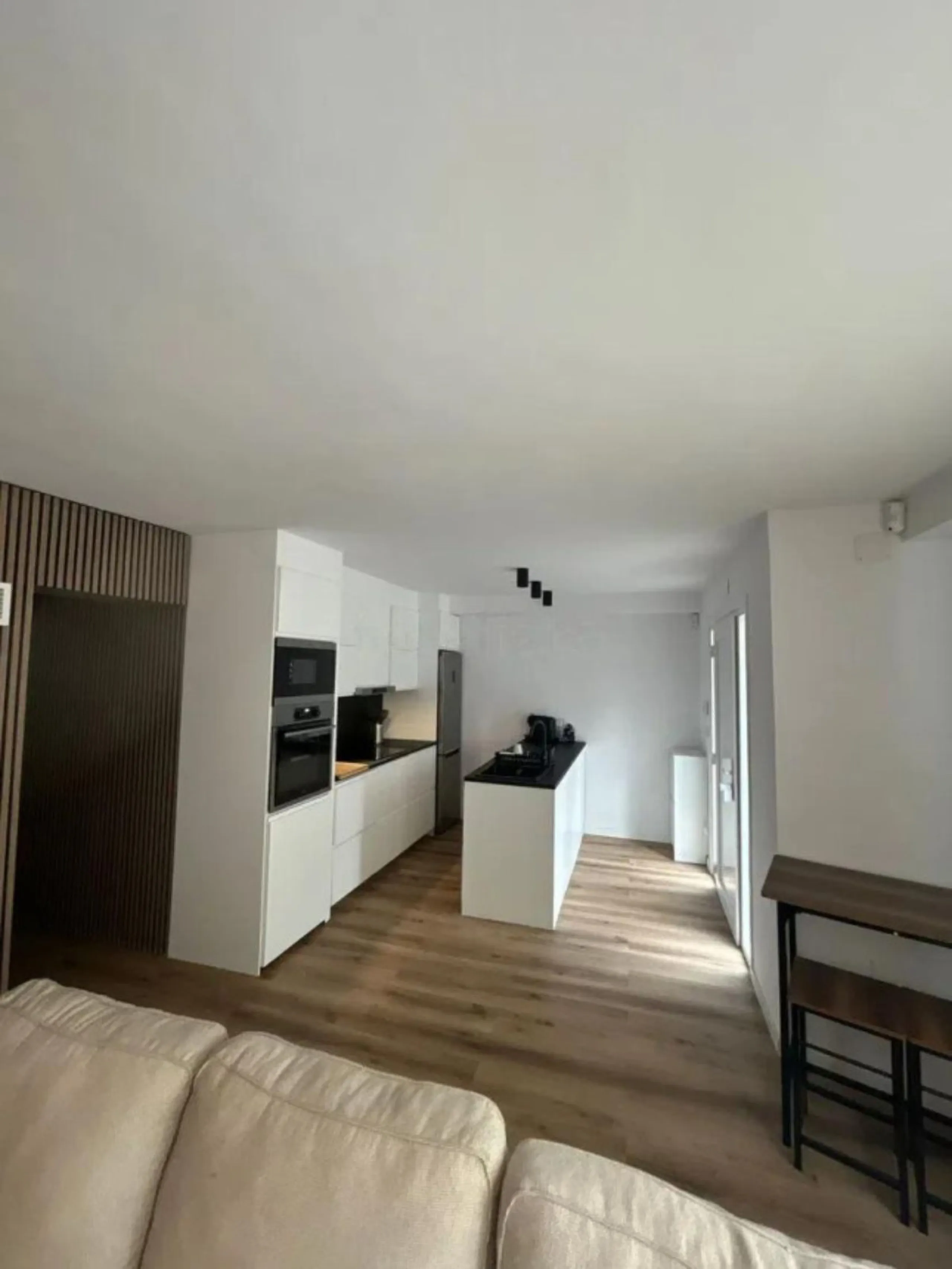 Middle Floor Apartment, Estepona, Costa del Sol.