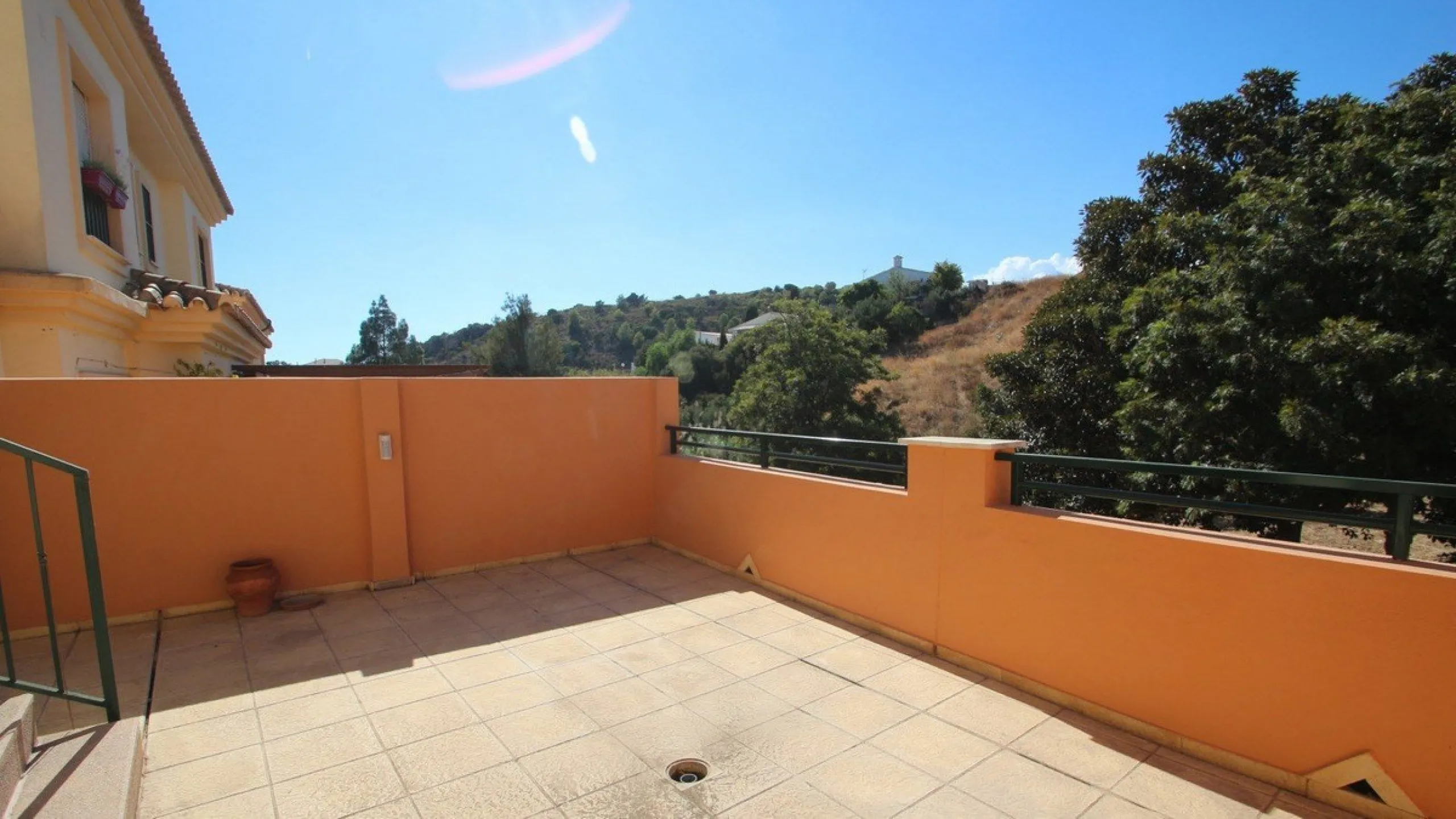 Spacious Semi‑Detached Villa for Sale in Los Pacos, Fuengirola