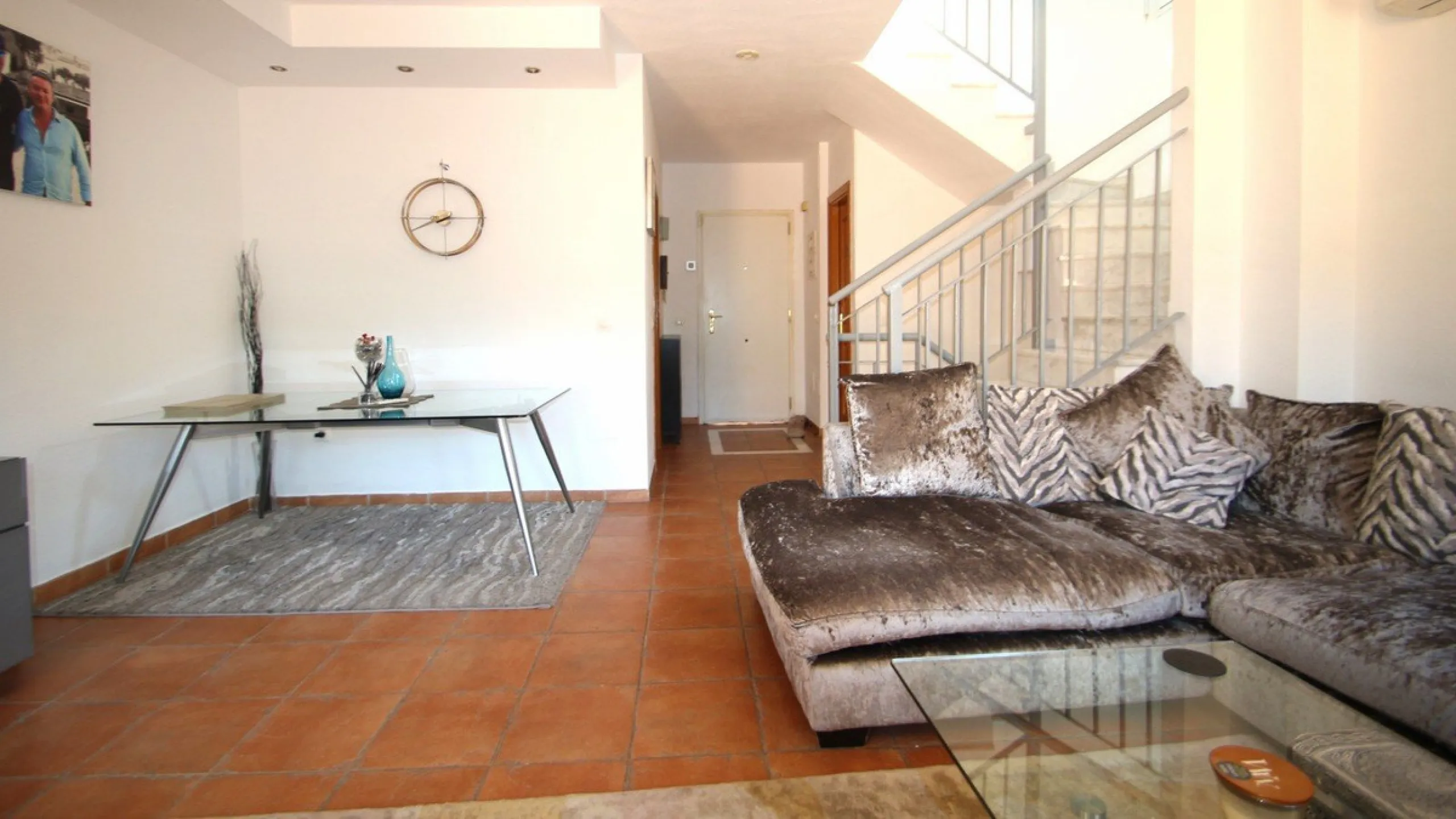 Spacious Semi‑Detached Villa for Sale in Los Pacos, Fuengirola