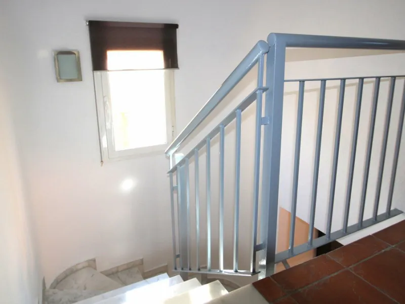 Spacious Semi‑Detached Villa for Sale in Los Pacos, Fuengirola