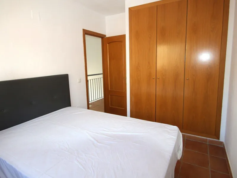 Spacious Semi‑Detached Villa for Sale in Los Pacos, Fuengirola
