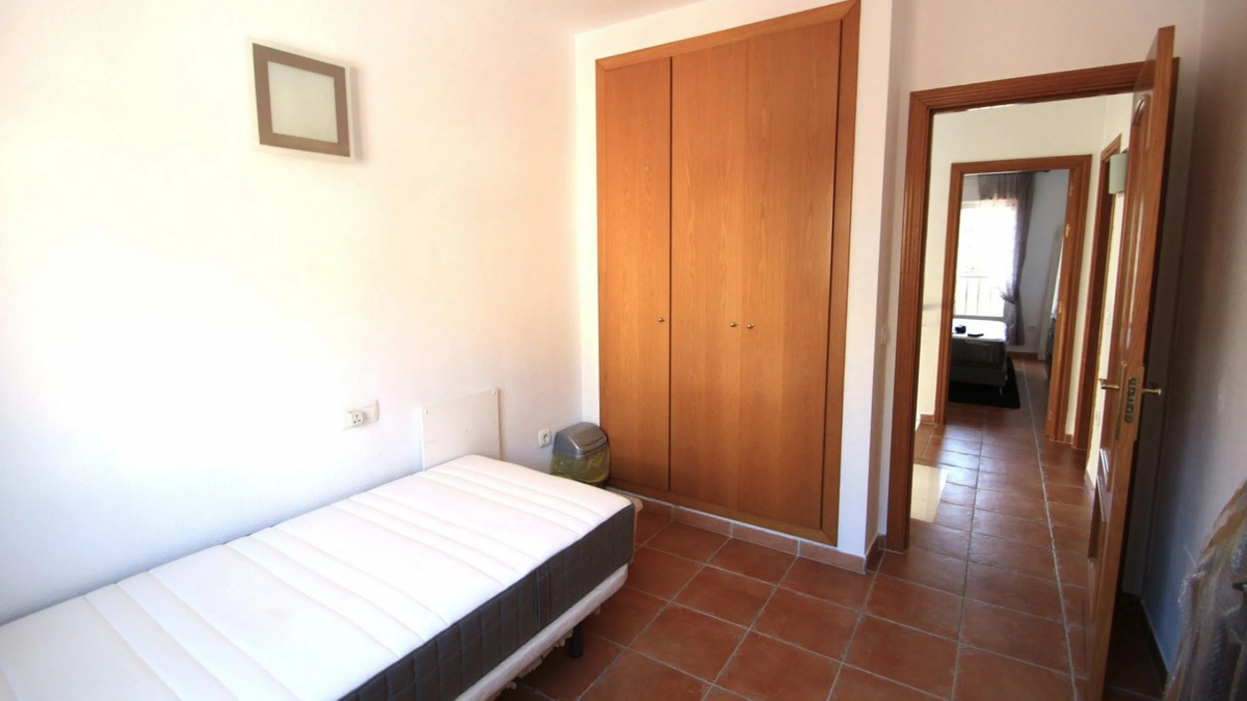 Spacious Semi‑Detached Villa for Sale in Los Pacos, Fuengirola