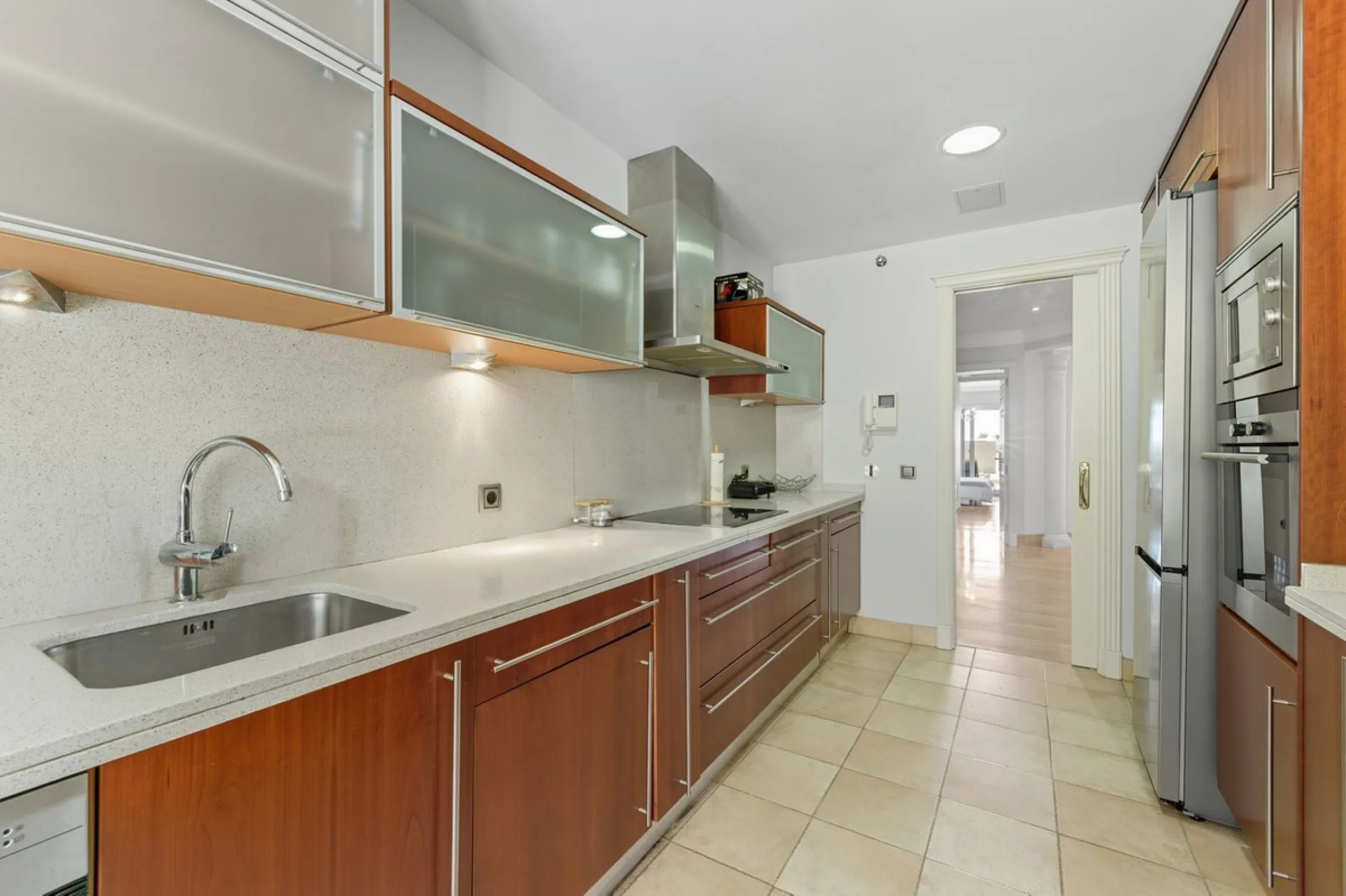 Golden Mile Apartment now reduced from 1250.000,- to 1100.000,-