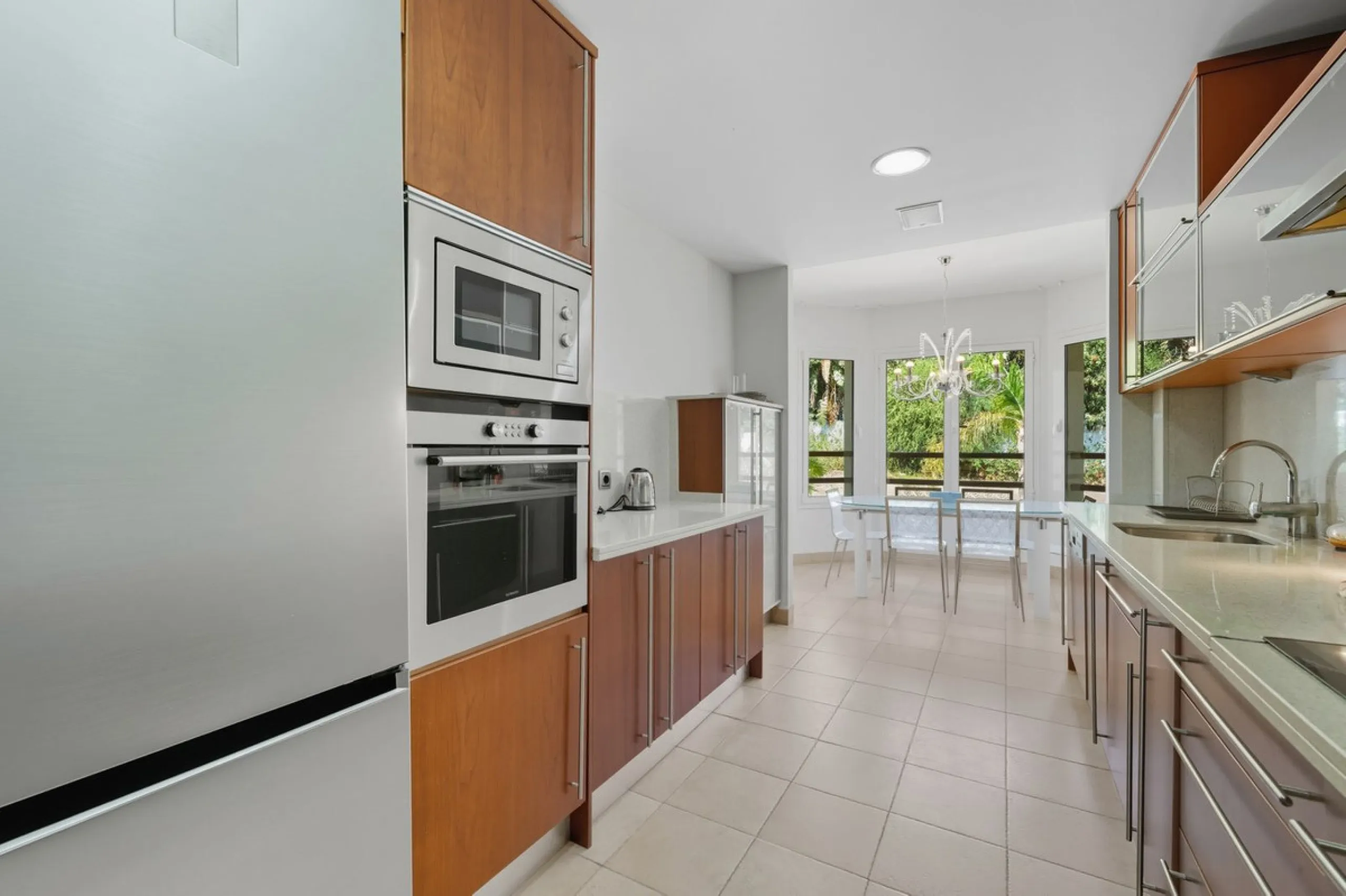 Golden Mile Apartment now reduced from 1250.000,- to 1100.000,-