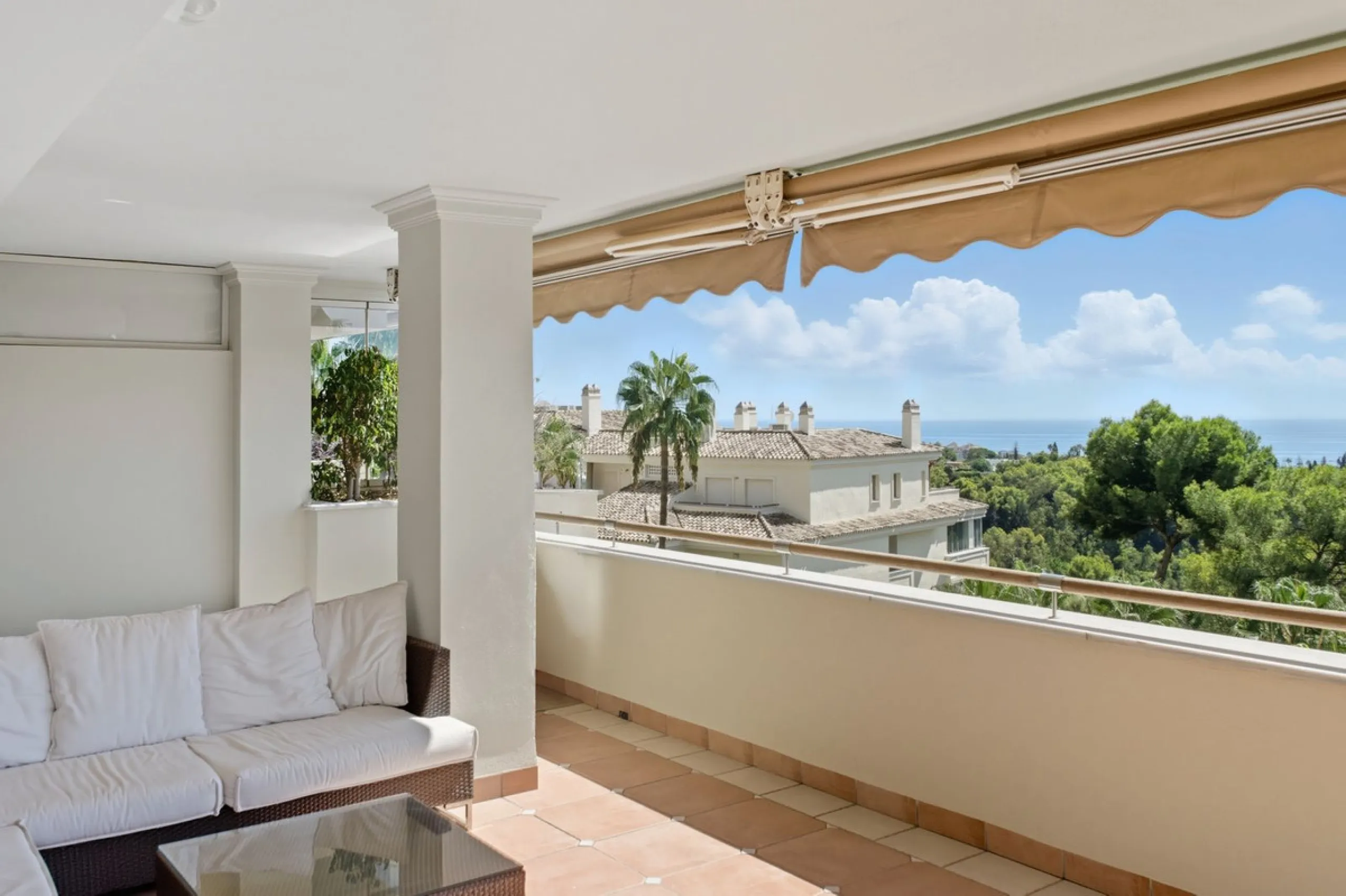 Golden Mile Apartment now reduced from 1250.000,- to 1100.000,-