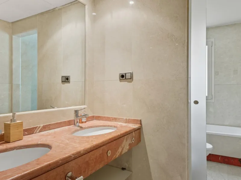 Golden Mile Apartment now reduced from 1250.000,- to 1100.000,-