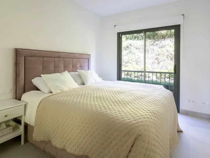 3 BEDROOM MIDDLE FLOOR APARTMENT WITH PANORAMIC SEA VIEWS TO THE COAST AND THE GOLF OF LOS FLAMINGOS