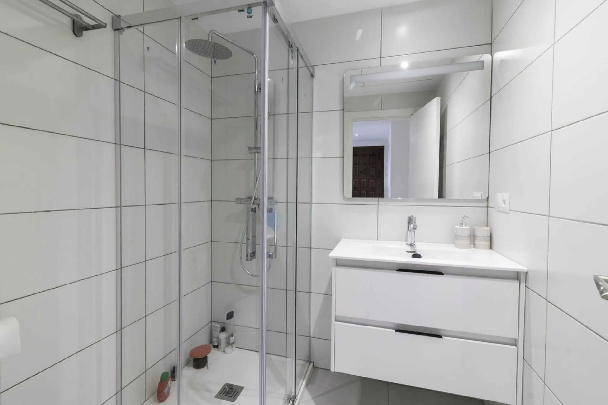 3 BEDROOM MIDDLE FLOOR APARTMENT WITH PANORAMIC SEA VIEWS TO THE COAST AND THE GOLF OF LOS FLAMINGOS