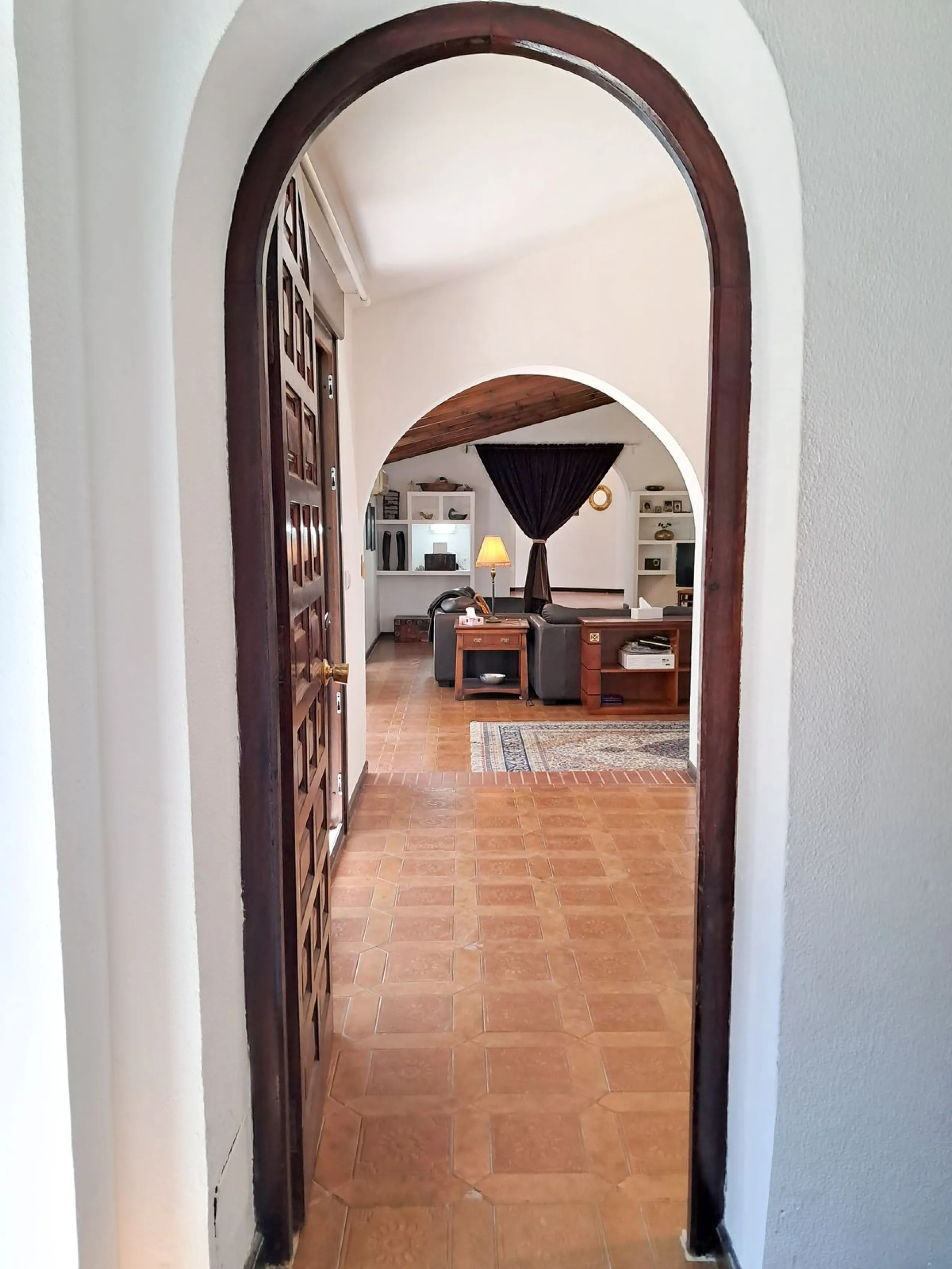 Spectacular Villa for Sale in Calahonda!  We invite you to take a look at the home staging and discover all the potential this villa has to offer.