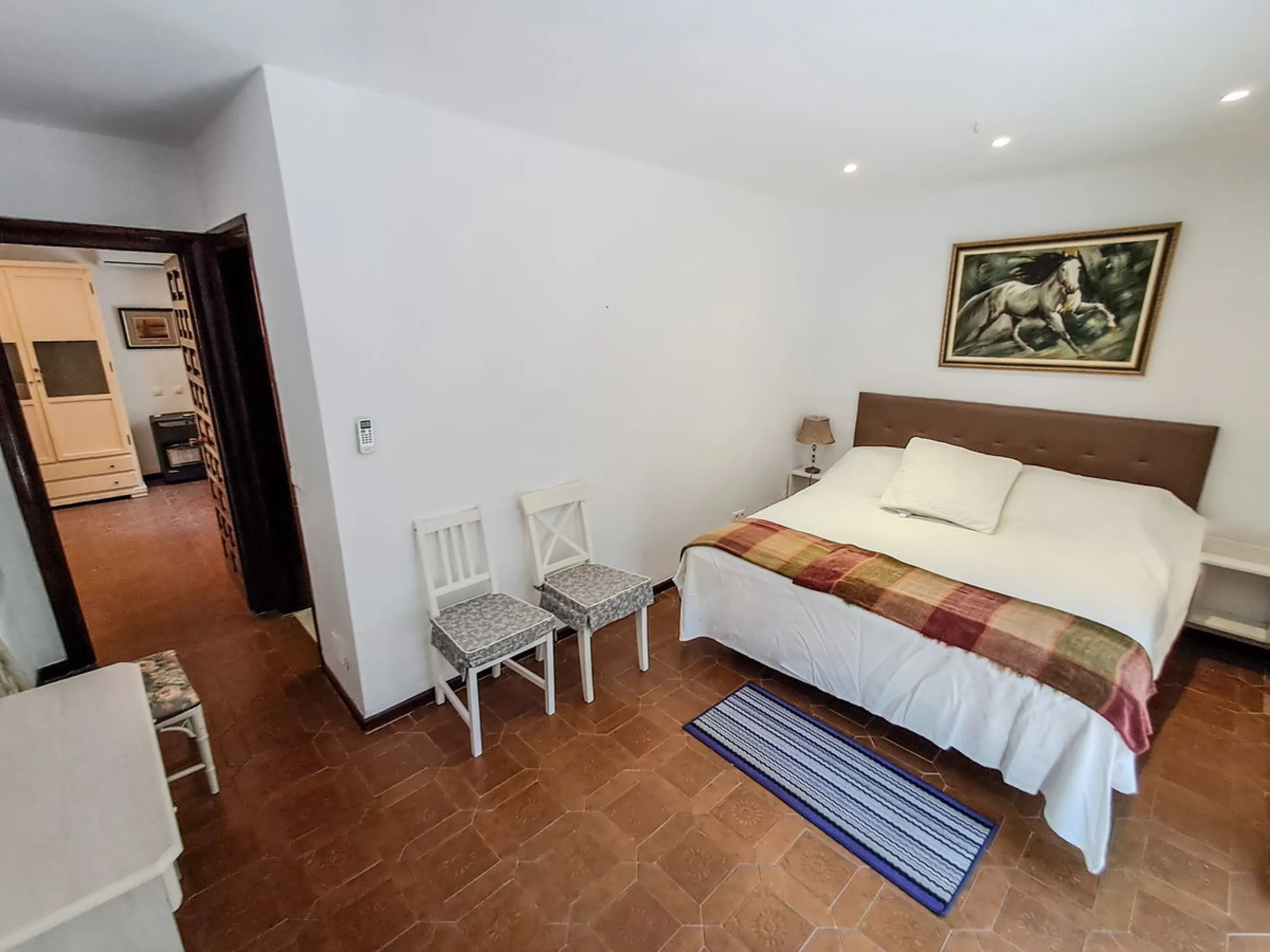 Spectacular Villa for Sale in Calahonda!  We invite you to take a look at the home staging and discover all the potential this villa has to offer.