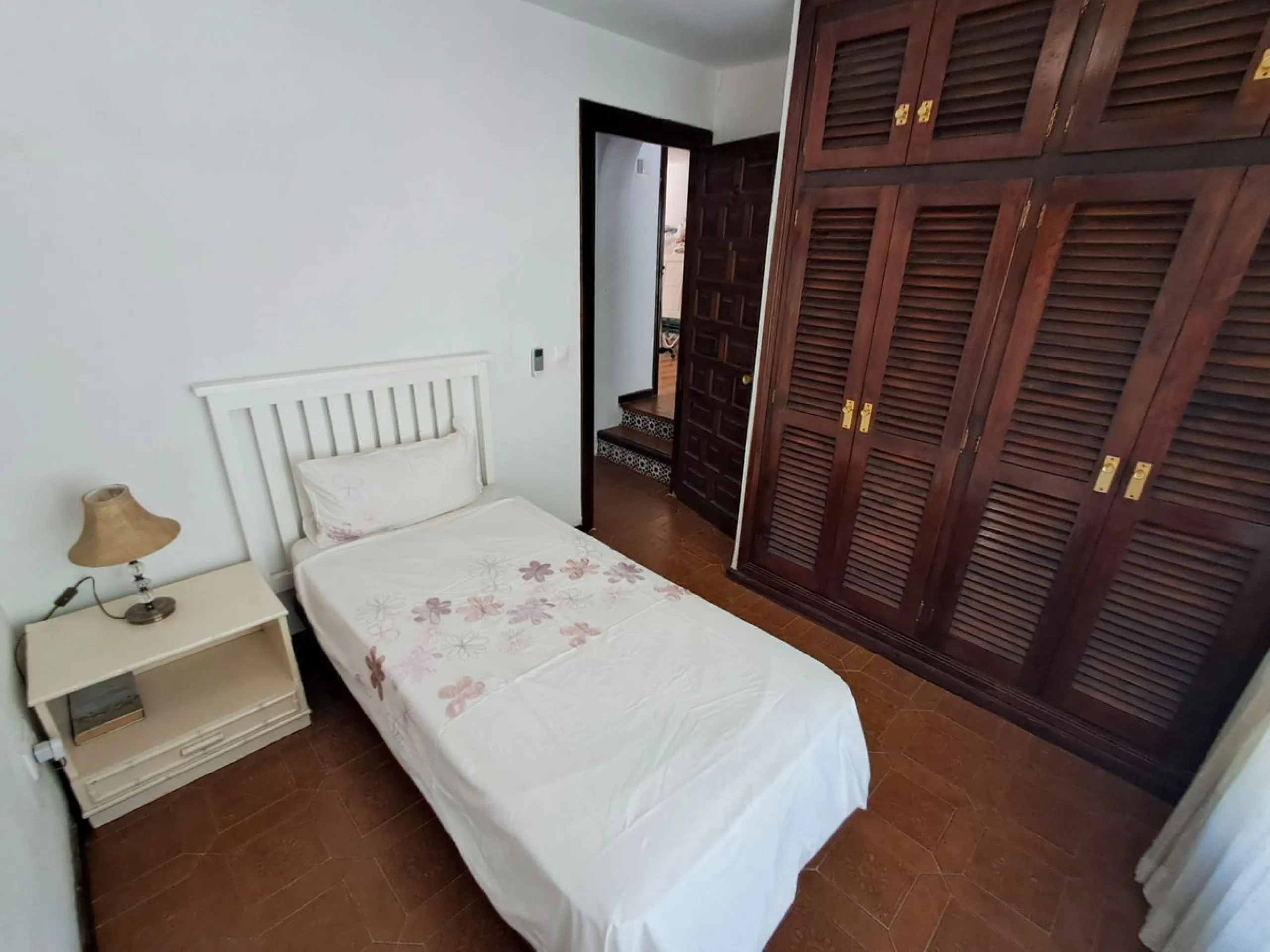 Spectacular Villa for Sale in Calahonda!  We invite you to take a look at the home staging and discover all the potential this villa has to offer.