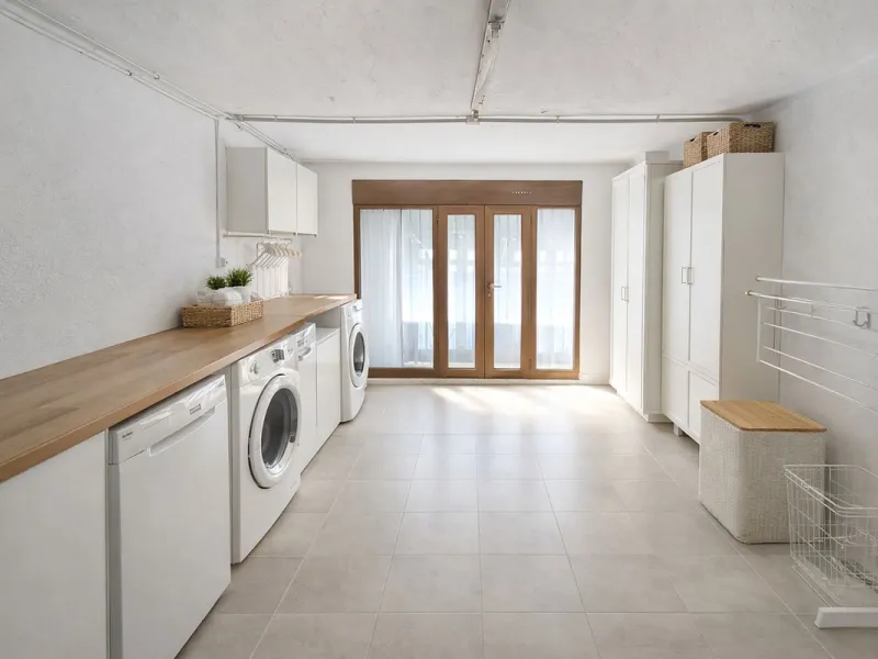 Spectacular Villa for Sale in Calahonda!  We invite you to take a look at the home staging and discover all the potential this villa has to offer.