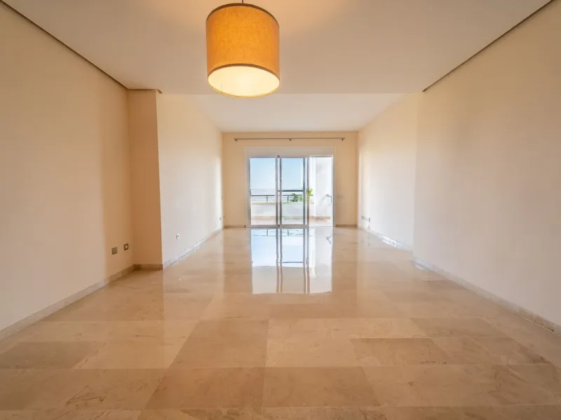 Discover this stunning and exceptionally spacious 3-bedroom, 3-bathroom apartment located in the sought-after area of La Cala Golf. Boasting an elegant and bright living area, the property opens up to a generous terrace with breathtaking views over the Eu