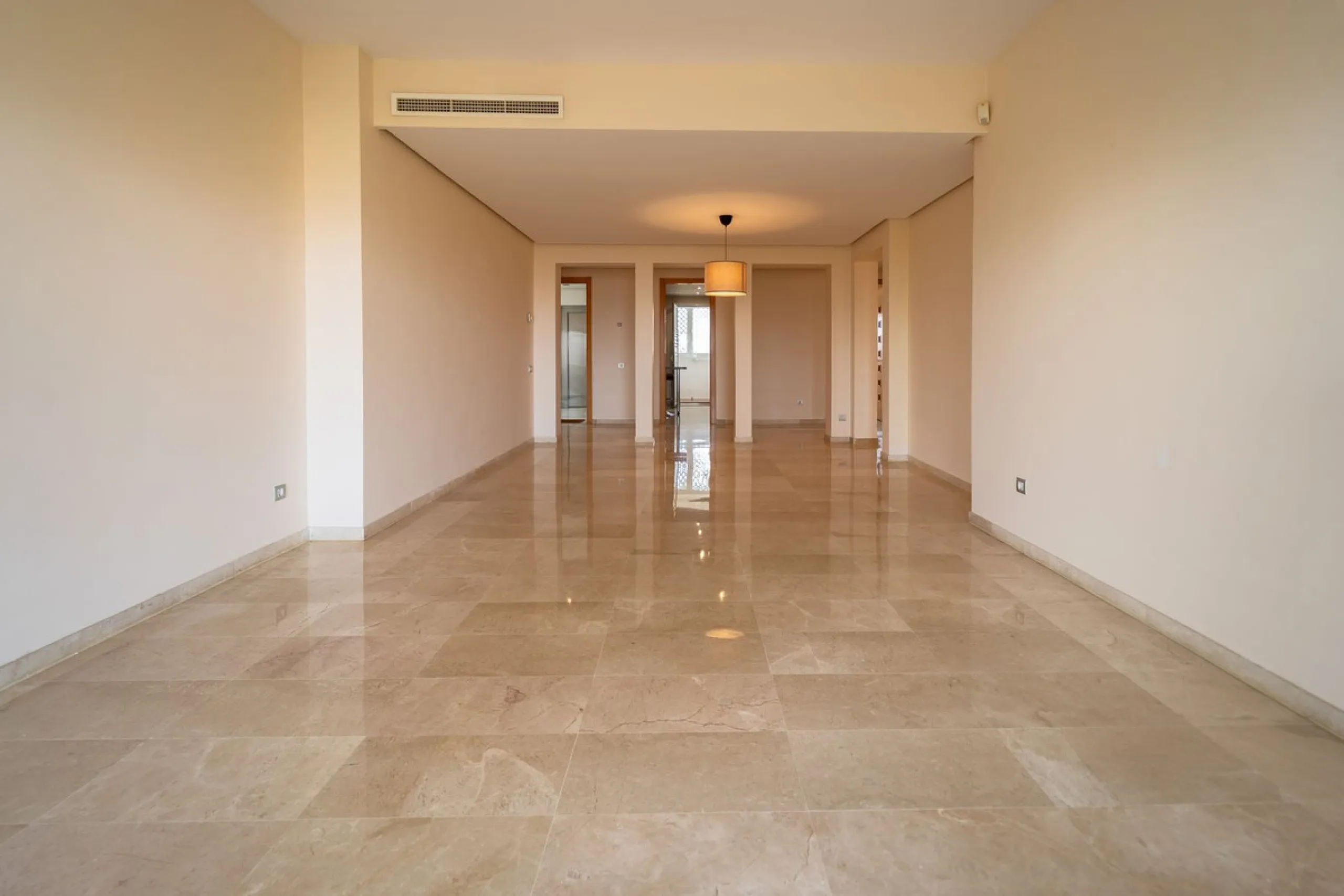 Discover this stunning and exceptionally spacious 3-bedroom, 3-bathroom apartment located in the sought-after area of La Cala Golf. Boasting an elegant and bright living area, the property opens up to a generous terrace with breathtaking views over the Eu