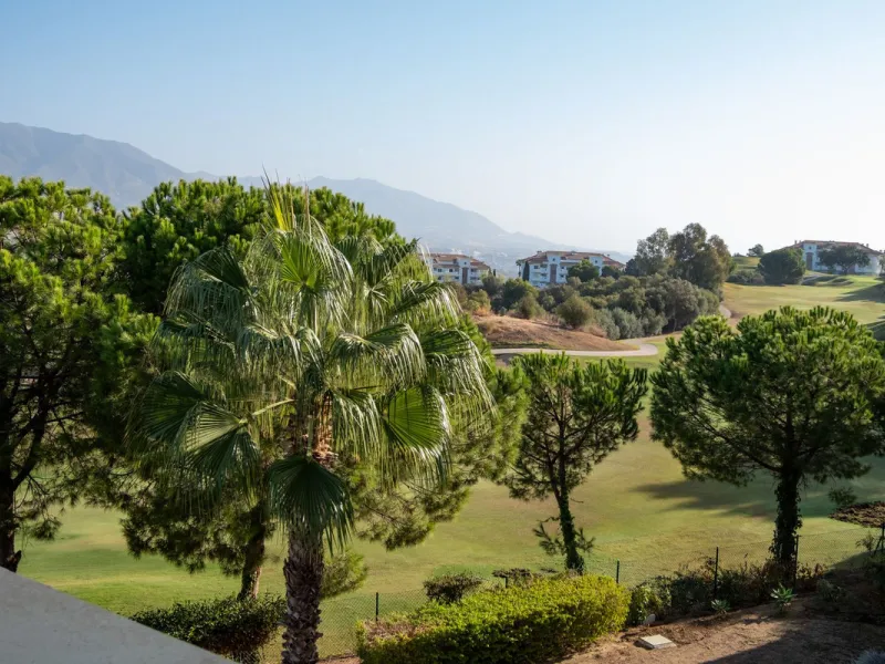 Discover this stunning and exceptionally spacious 3-bedroom, 3-bathroom apartment located in the sought-after area of La Cala Golf. Boasting an elegant and bright living area, the property opens up to a generous terrace with breathtaking views over the Eu