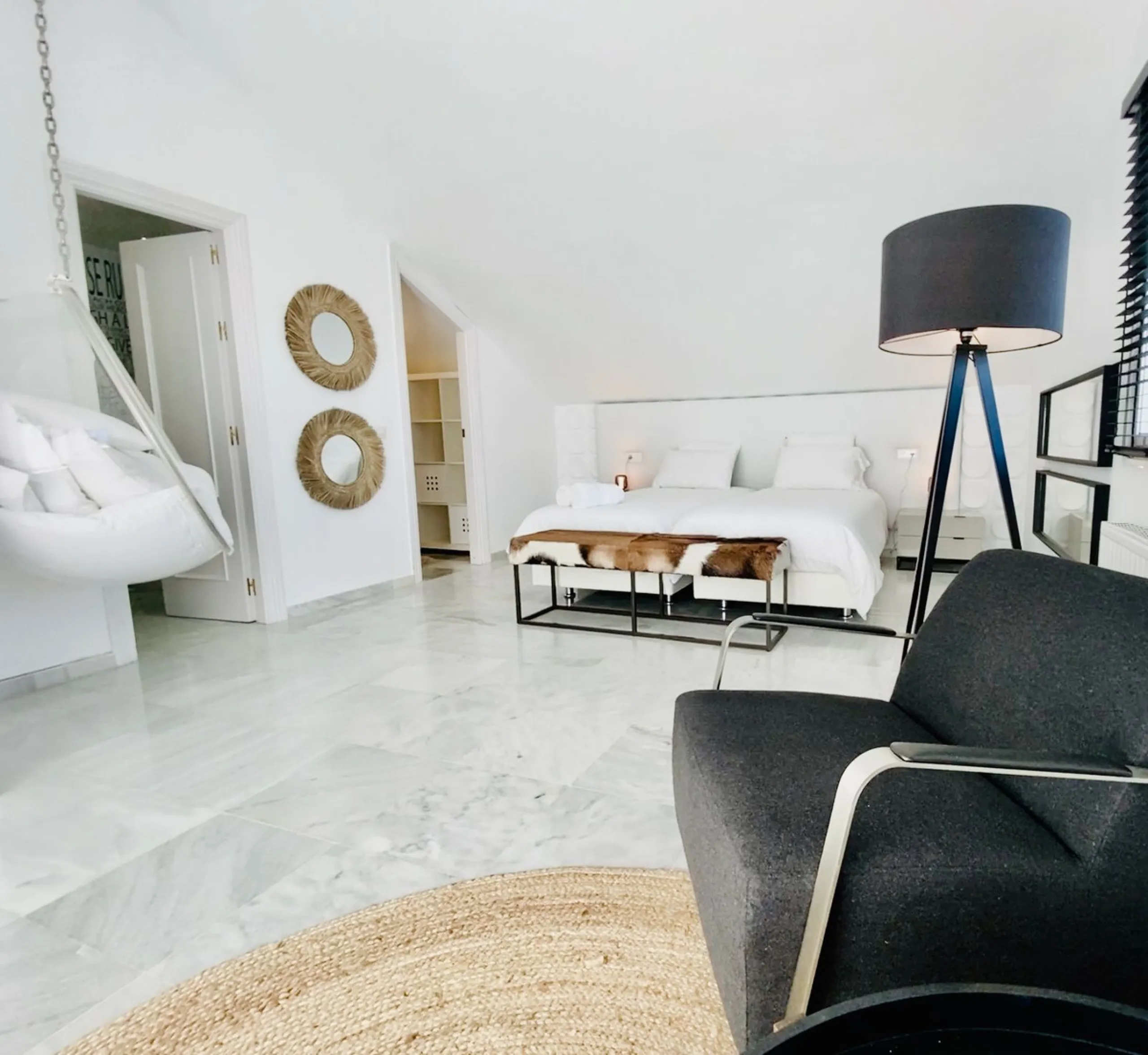 4-Bedroom Semi-Detached House in the Exclusive Casasola Development, Next to Guadalmina Baja!