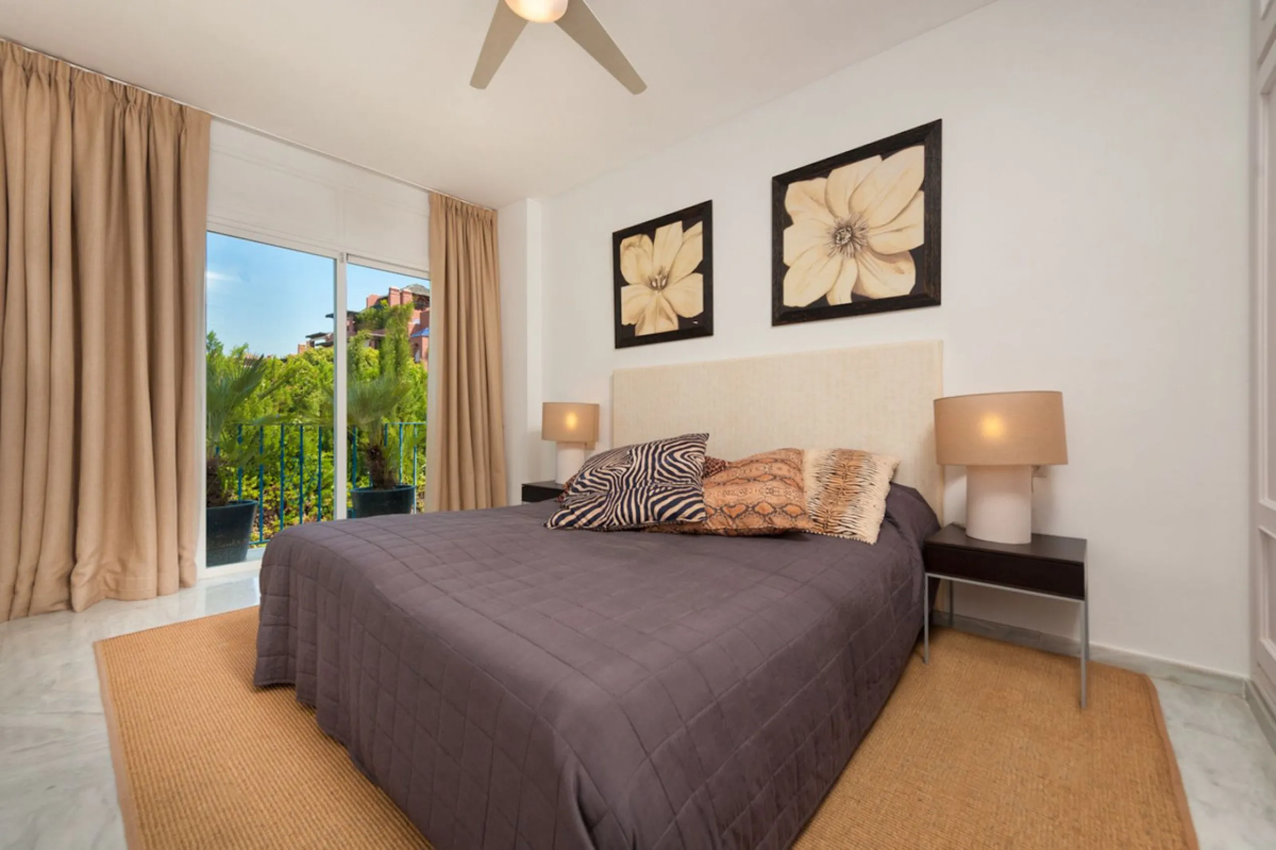 4-Bedroom Semi-Detached House in the Exclusive Casasola Development, Next to Guadalmina Baja!