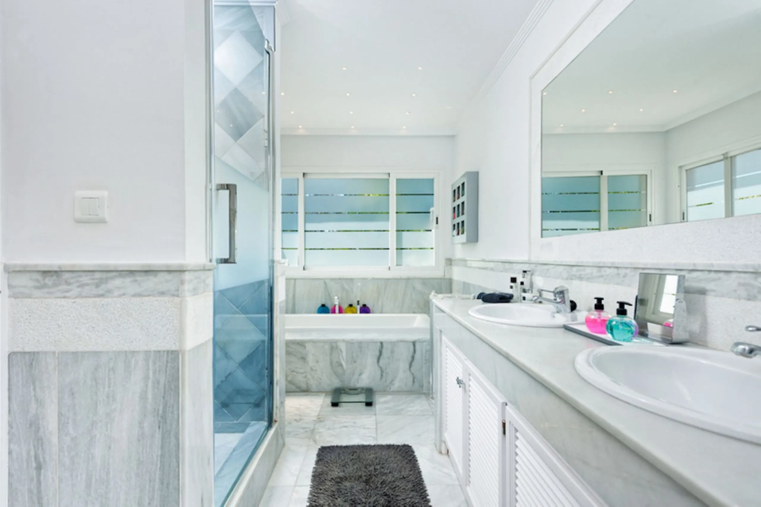 4-Bedroom Semi-Detached House in the Exclusive Casasola Development, Next to Guadalmina Baja!