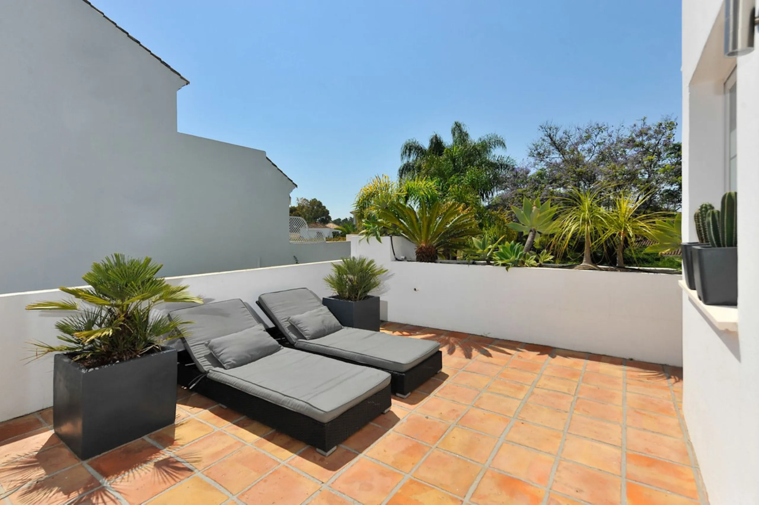 4-Bedroom Semi-Detached House in the Exclusive Casasola Development, Next to Guadalmina Baja!