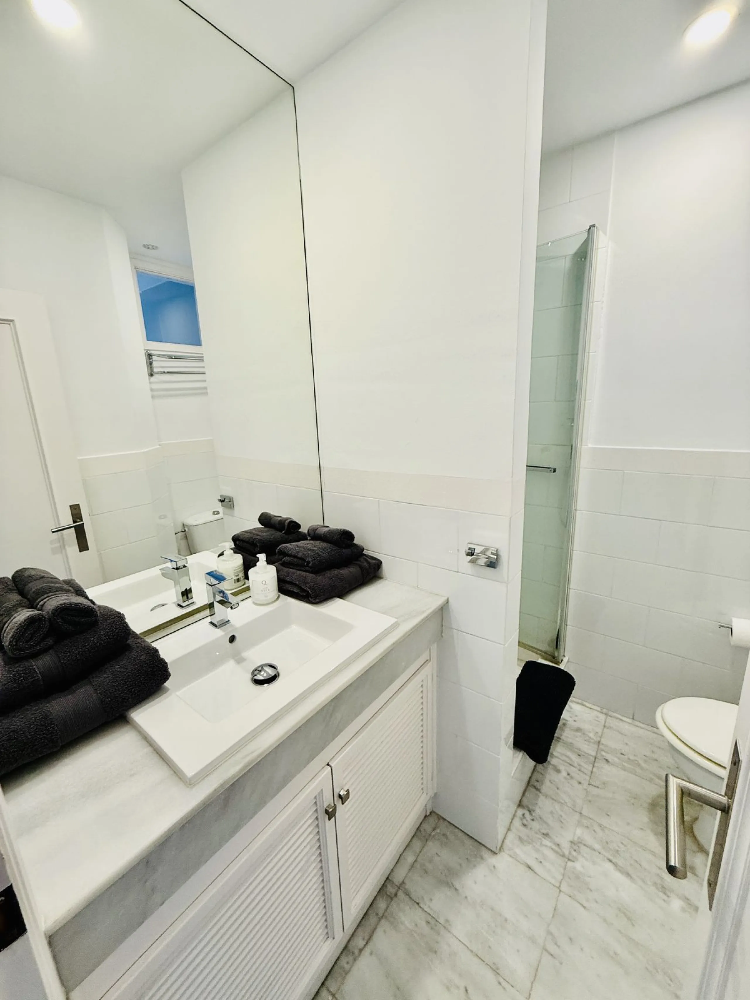 4-Bedroom Semi-Detached House in the Exclusive Casasola Development, Next to Guadalmina Baja!