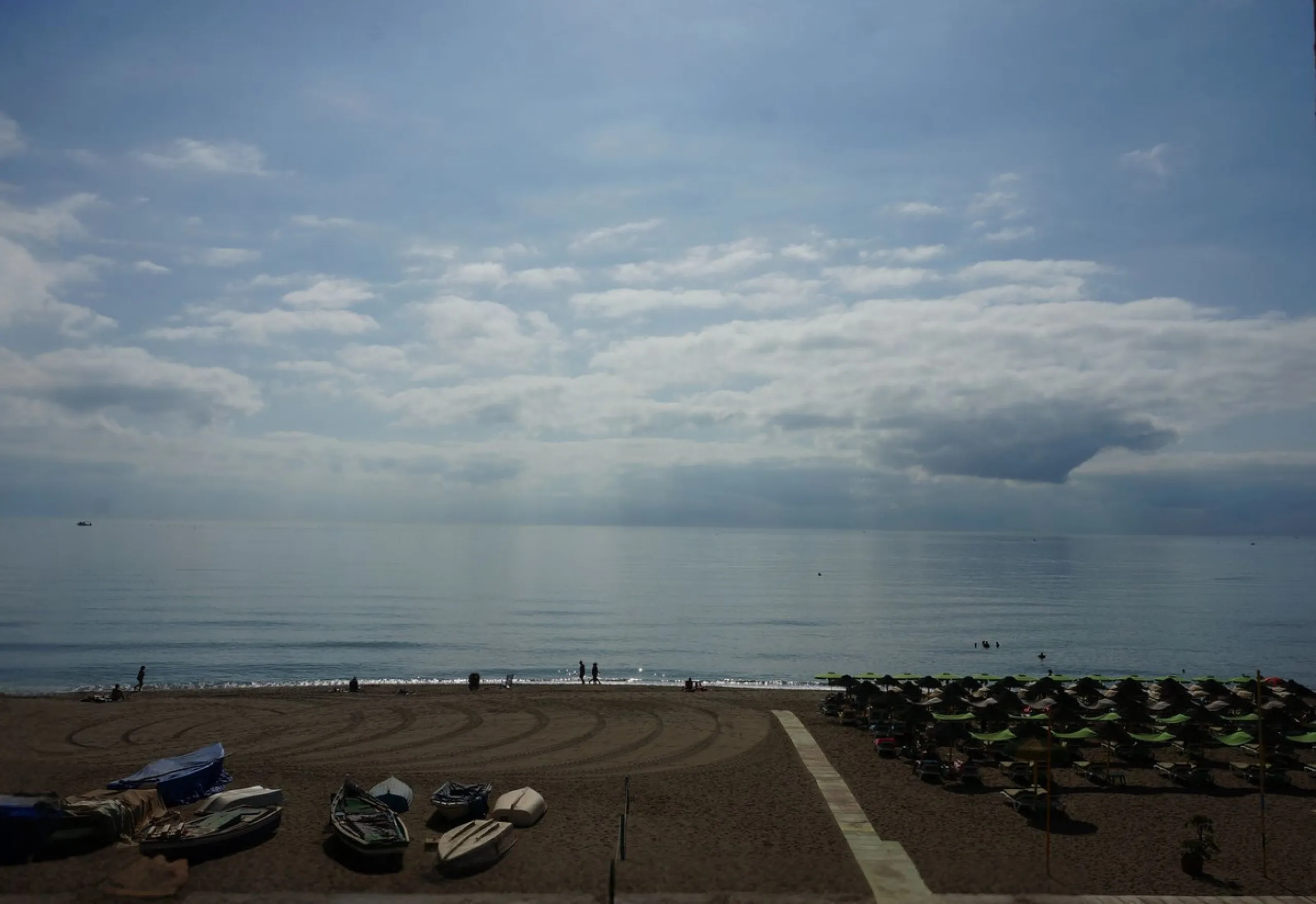 Live Your Dream on the Paseo de la Carihuela - 2 steps from the beach