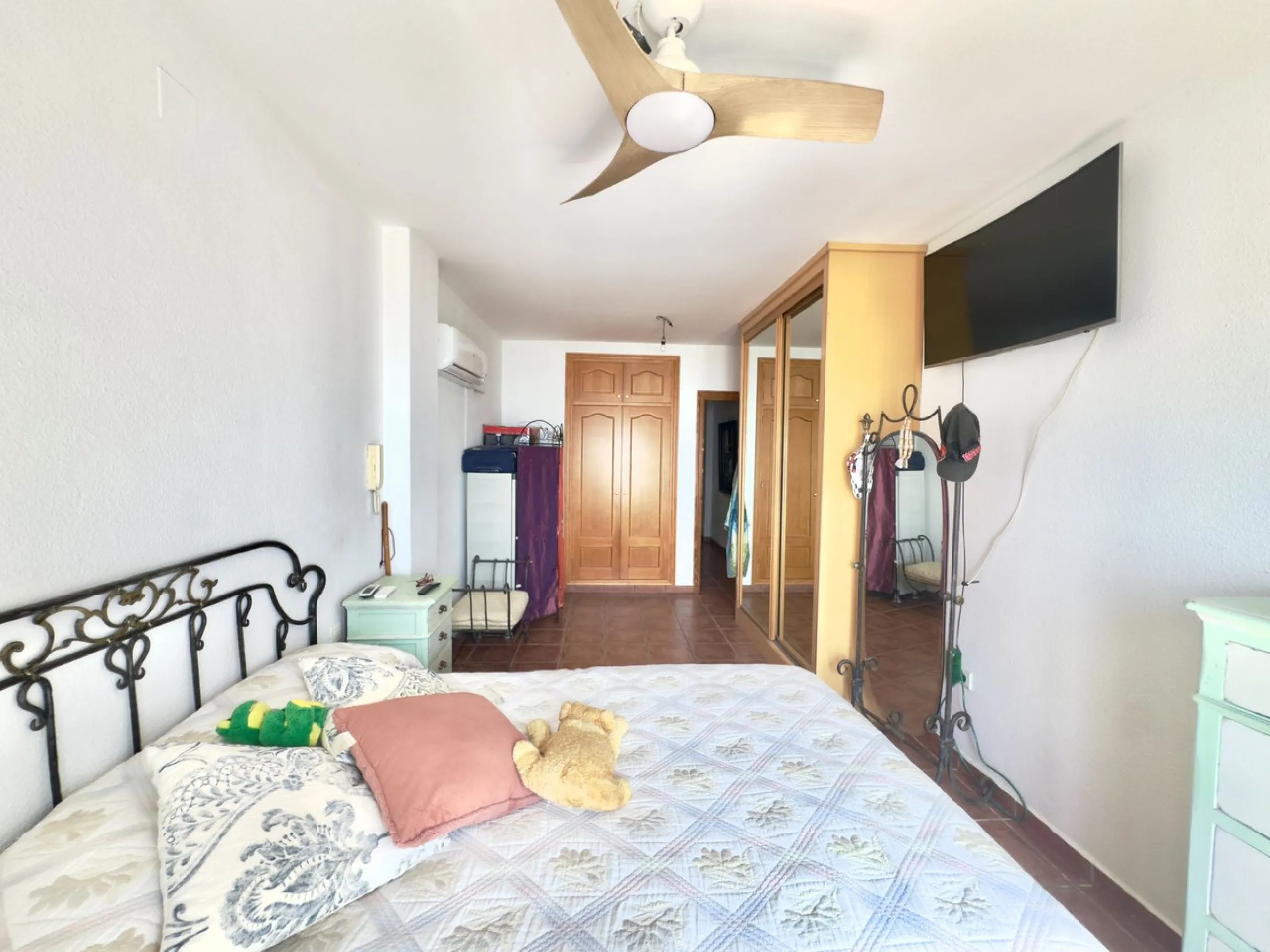 Live Your Dream on the Paseo de la Carihuela - 2 steps from the beach