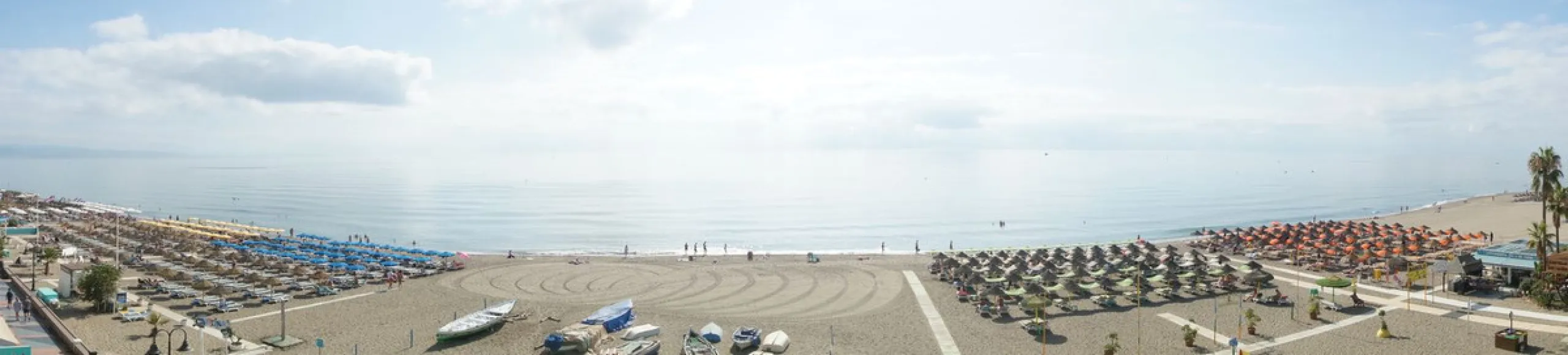 Live Your Dream on the Paseo de la Carihuela - 2 steps from the beach