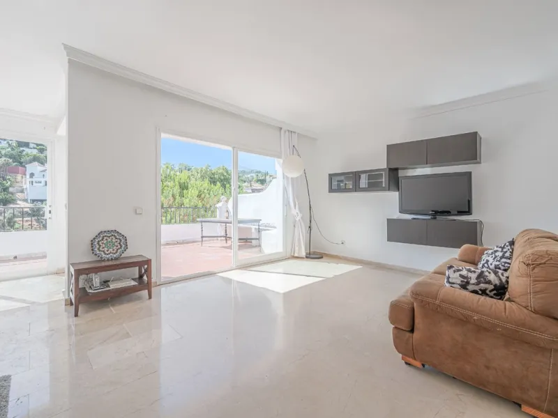 La Quinta Hills, Benahavís – Spacious West-Facing Townhouse
