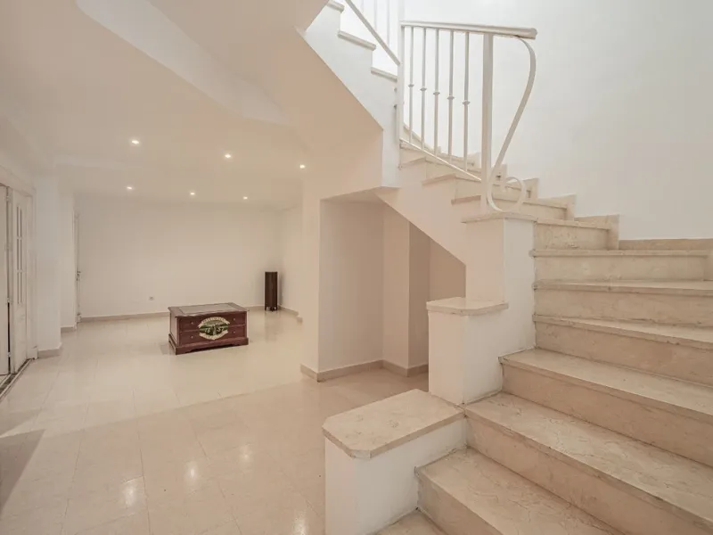 La Quinta Hills, Benahavís – Spacious West-Facing Townhouse