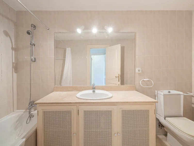 La Quinta Hills, Benahavís – Spacious West-Facing Townhouse