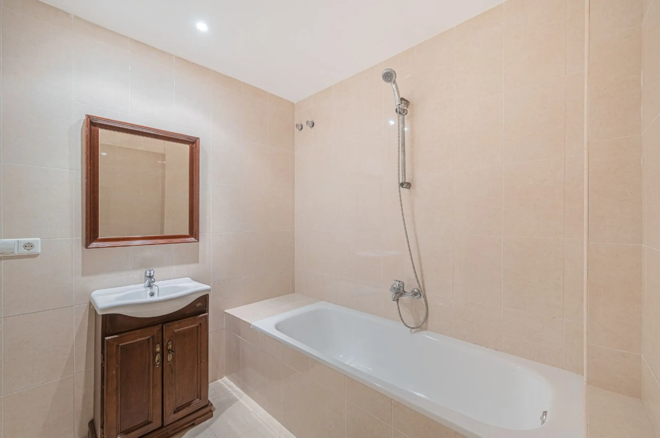 La Quinta Hills, Benahavís – Spacious West-Facing Townhouse