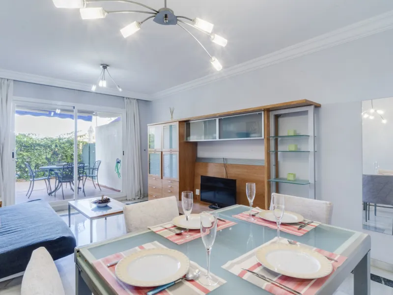 Situated within the prestigious Costa Nagüeles II gated community on the renowned Marbella Golden Mile, this ground floor apartment combines quality and lifestyle in one of the most sought-after locations on the Costa Del Sol. Offering an exceptional Medi