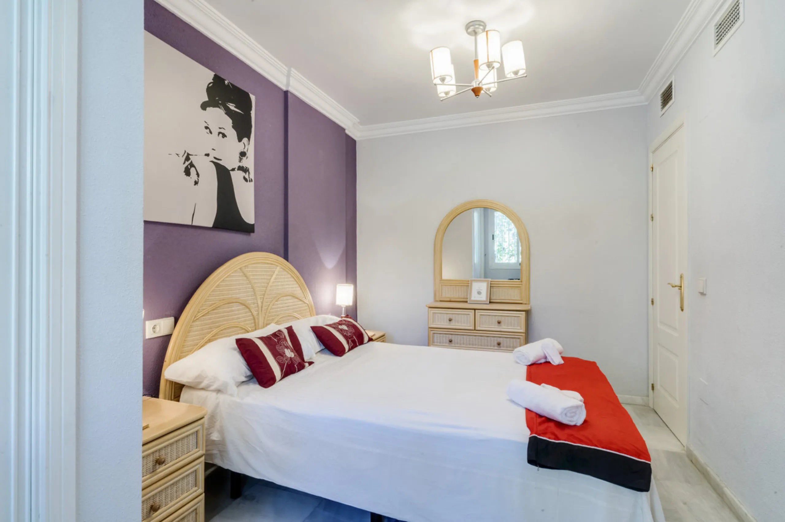 Situated within the prestigious Costa Nagüeles II gated community on the renowned Marbella Golden Mile, this ground floor apartment combines quality and lifestyle in one of the most sought-after locations on the Costa Del Sol. Offering an exceptional Medi