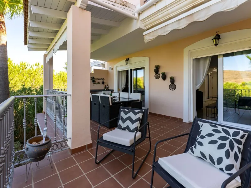 House - Townhouse в продаже в Alhaurín el Grande, Málaga. В доме 3 спален и 3 ванных комнат. Площадь дома 145 м²