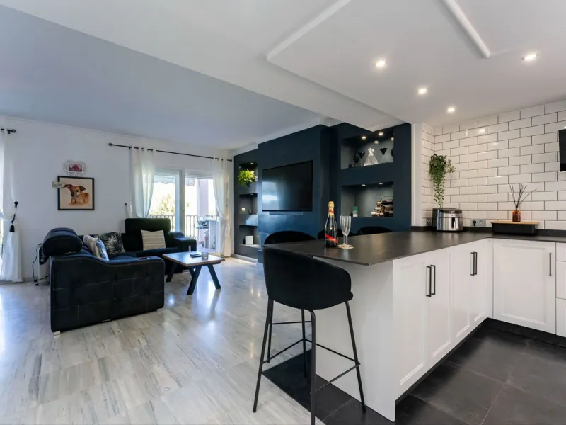 House - Townhouse в продаже в Alhaurín el Grande, Málaga. В доме 3 спален и 3 ванных комнат. Площадь дома 145 м²